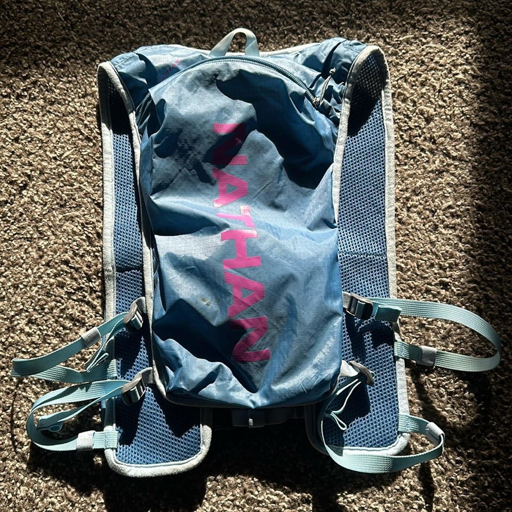 Nathan QuickStart 4 liter running pack